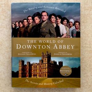 Book: The World Of Downton Abbey